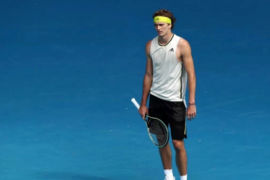 Alexander Zverev phô diễn đẳng cấp, đánh bại Tomas Machac tại vòng 2 Roland Garros