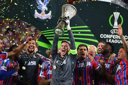 Crystal Palace vô địch Conference League: Khoảnh khắc lịch sử của Mateta tại Leipzig