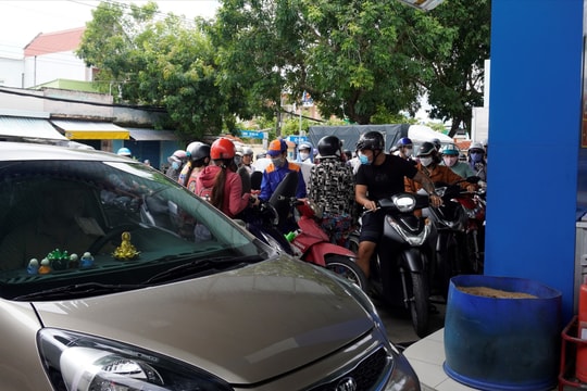 Bảng giá xăng dầu hôm nay 30/5/2026 tại Petrolimex, PVOIL, Mipec, GIANGNAMPETROL
