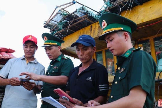 Tôi làm cầu nối "số" cho ngư dân vùng biển
