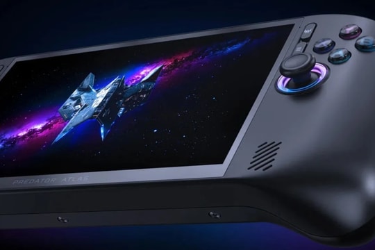 Acer Predator Atlas 8: Máy chơi game cầm tay tích hợp quạt kim loại AeroBlade và pin 80Wh