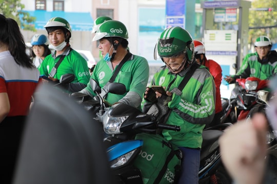 Bảng giá xăng dầu tuần mới 1/6/2026 tại Petrolimex, PVOIL, Mipec, GIANGNAMPETROL