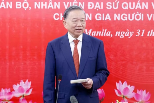 Tổng Bí thư, Chủ tịch nước gặp gỡ đại diện cộng đồng người Việt tại Philippines