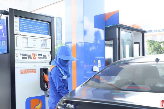 Xăng E10 "phủ sóng" hệ thống cửa hàng bán lẻ xăng dầu ở Hà Tĩnh