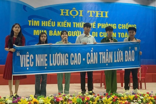 Xuất ngoại trái phép: Đường tắt hay ngõ cụt?