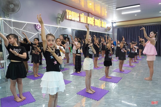 Các phường trung tâm đô thị - sôi động các lớp kỹ năng hè