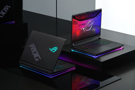ASUS ROG kỷ niệm 20 năm bằng bộ sưu tập RTX 5090 và laptop màn hình 4K 240Hz
