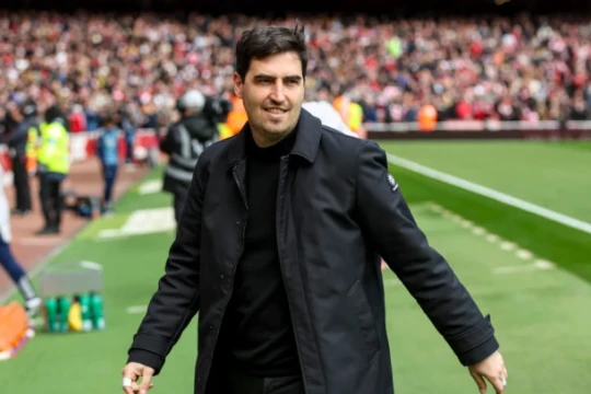 Andoni Iraola và cuộc cách mạng pressing: Liverpool tìm lại bản sắc rực lửa tại Anfield