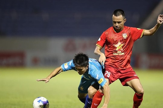 Hà Nội FC chiêu mộ Mai Sỹ Hoàng: Lời giải cho bài toán hành lang cánh trái mùa giải mới