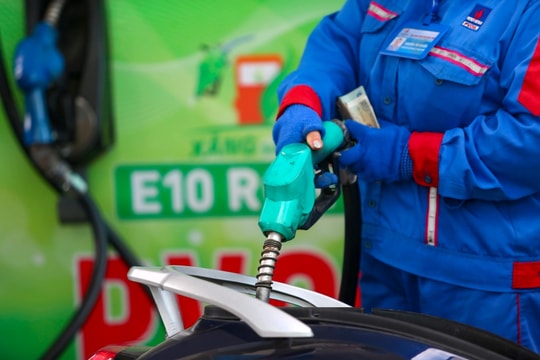 Bảng giá xăng dầu 5/6/2026 ở Petrolimex, PVOIL, Mipec, GIANGNAMPETROL