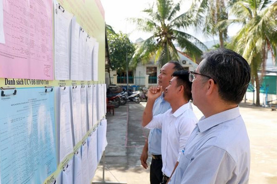 Trợ cấp cho trưởng thôn, tổ trưởng tổ dân phố nghỉ việc do sáp nhập