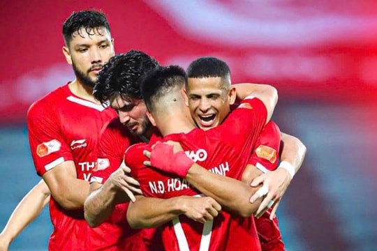 Thể Công Viettel hạ gục CAHN: Nhà vô địch lỡ kỷ lục điểm số trong ngày hạ màn V-League