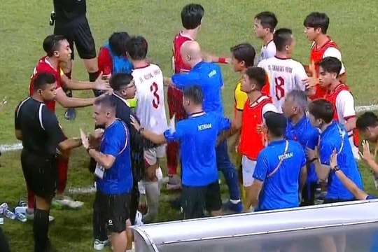 U19 Việt Nam thua 1-2 trước Indonesia: Hỗn loạn và tranh cãi tại North Sumatra