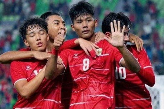 U19 Việt Nam thua 1-2 trước Indonesia: Mất ngôi đầu và nỗi lo vé vớt