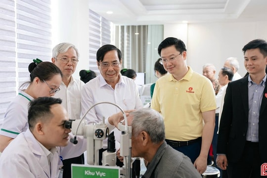 Bệnh viện Đa khoa Sài Gòn Hà Tĩnh chung tay chăm sóc sức khỏe người cao tuổi