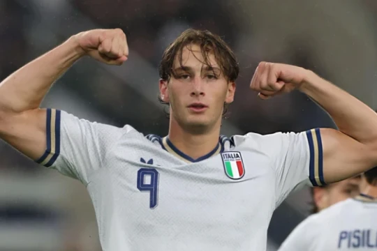 Chuyển nhượng sáng 9/6: MU săn tiền đạo Italy, Liverpool tìm người thay Konate