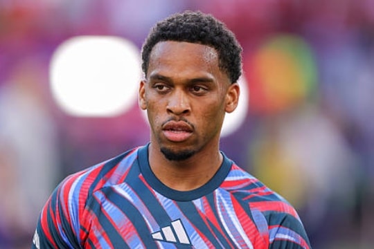 World Cup 2026: Jurrien Timber lỡ hẹn đầy đau đớn, sao gốc Việt Ibrahim Maza thách thức Messi
