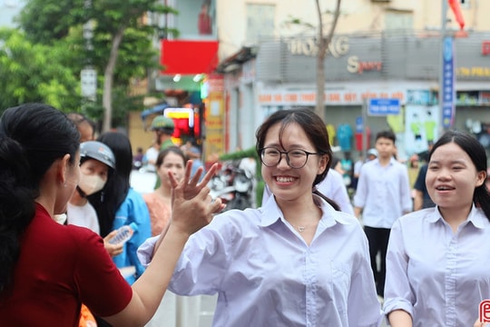 Thí sinh Hà Tĩnh tự tin bước vào môn thi đầu tiên Kỳ thi tốt nghiệp THPT 2026