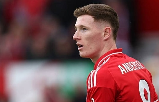 Manchester United lật ngược thế cờ với Man City trong thương vụ Elliot Anderson