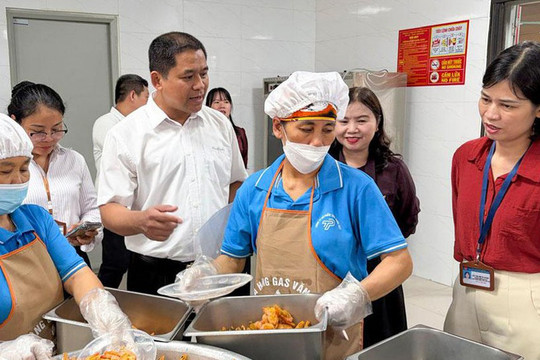 Đề xuất lập Sở An toàn thực phẩm Hà Nội và chi cục tại 32 tỉnh, thành