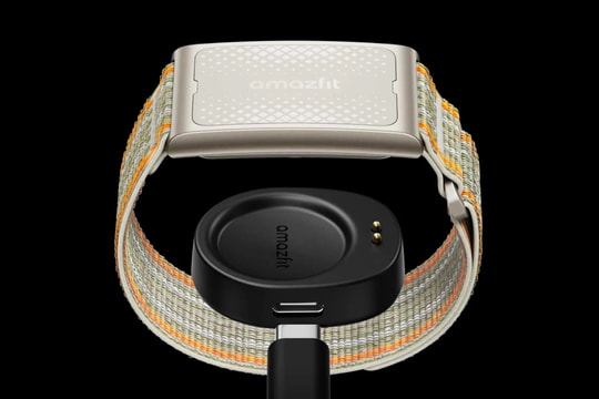 Amazfit Helio Strap Pro: Hệ thống cảm biến kép tối ưu tập luyện với mức giá cạnh tranh
