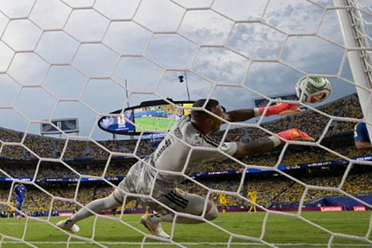 Eloy Room và 15 pha cứu thua không tưởng: Curacao viết nên trang sử mới tại World Cup 2026