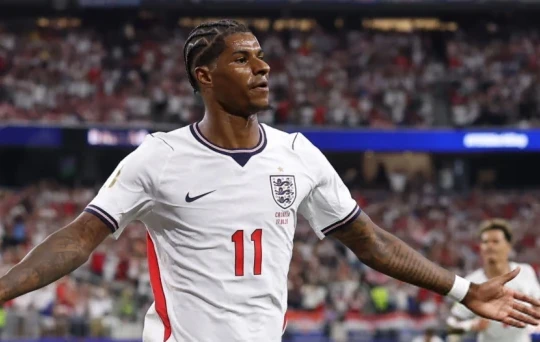 Marcus Rashford đập tan nỗi lo chấn thương, sẵn sàng cho trận gặp Ghana