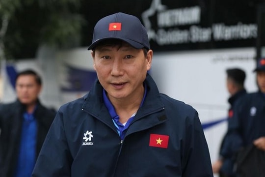 Tuyển Việt Nam thiếu quân xanh cho ASEAN Cup và biến động ngoại binh tại V-League