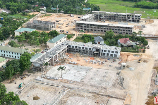 "Chạy đua" tiến độ công trình, tăng tốc giải ngân vốn đầu tư công