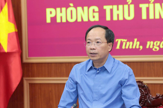 Giao nhiệm vụ diễn tập khu vực phòng thủ tỉnh Hà Tĩnh năm 2026