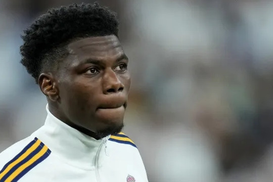 Real Madrid sẵn sàng bán Tchouameni giá 70 triệu bảng, MU rộng cửa chiêu mộ