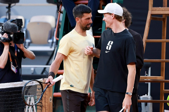 Novak Djokovic và Jannik Sinner chọn Hurlingham làm bệ phóng cho Wimbledon 2026