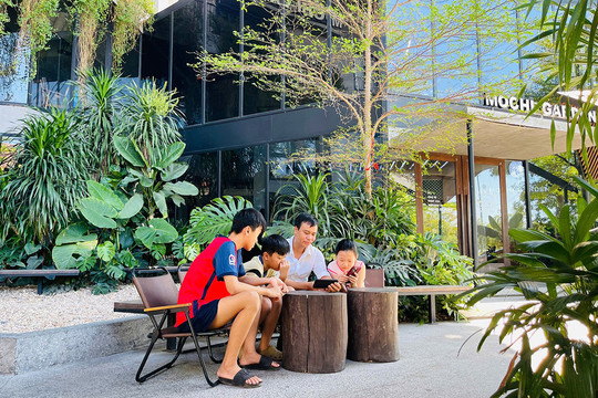 Từ cú chạm màn hình đến hành trình khám phá Hà Tĩnh
