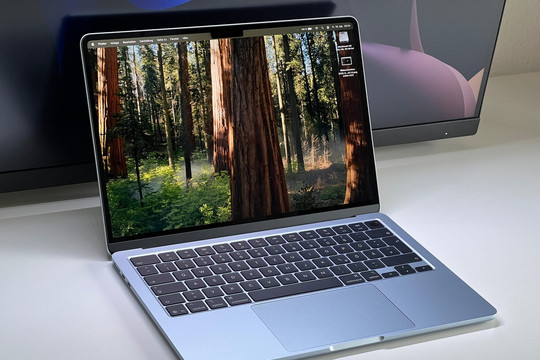 MacBook Air 13 inch chip M5 giảm giá 450 USD: Lựa chọn tối ưu giữa thời điểm Apple tăng giá