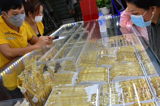 Giá vàng hôm nay 30/6/2026: Giá vàng miếng, nhẫn SJC 9999 cuối tháng