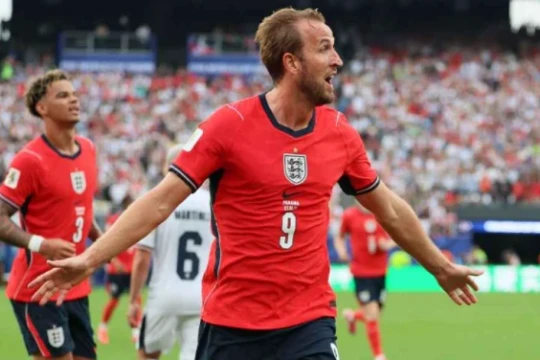 Barcelona nhắm Harry Kane thay Julian Alvarez: Cơn sốt và những hoài nghi tại Camp Nou