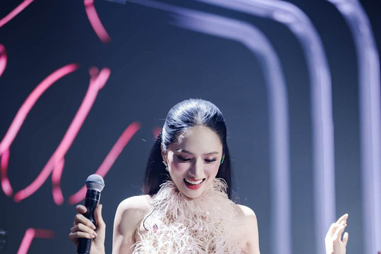 FERCONcert 2026: Hương Giang khẳng định vị thế và lời tri ân gửi đến người hâm mộ