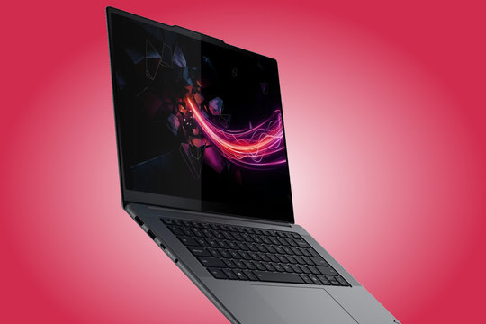 Lenovo Yoga Pro 7 15ASH11: Sức mạnh đồ họa 48GB VRAM từ nền tảng AMD Strix Halo