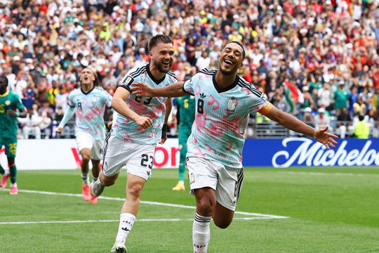 Bỉ vs Senegal: Màn lội ngược dòng không tưởng