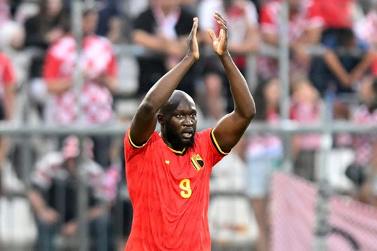 Napoli định giá Lukaku 10 triệu euro: Nước đi lách luật Chelsea và dấu chấm hết tại Naples