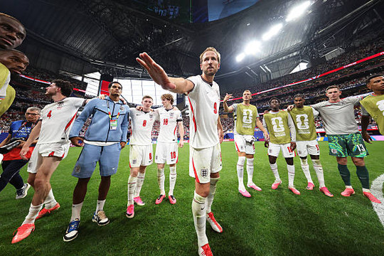 Tuyển Anh ngược dòng 2-1 trước Congo: Khi Harry Kane khỏa lấp sai lầm của Thomas Tuchel