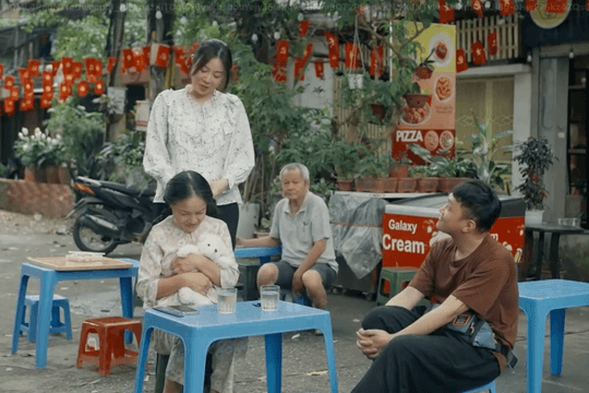 Dưới ô cửa sáng đèn tập 21: Sinh chấp nhận tha thứ cho kẻ trộm vàng vì tương lai của Vân