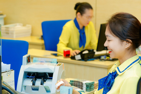 Lãi suất ngân hàng ngày 3/7/2026: Lãi suất huy động thực tế chạm mốc 9,2%/năm