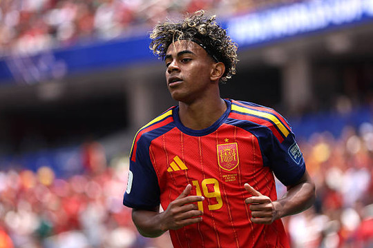 Lamine Yamal: Tây Ban Nha sẵn sàng 100%, không e ngại đối đầu Ronaldo