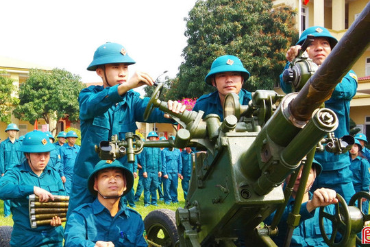 Tăng tốc chuẩn bị diễn tập tác chiến trong khu vực phòng thủ