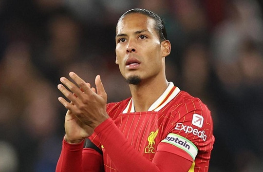 Chuyển nhượng sáng 4/7: Liverpool sẵn sàng bán Van Dijk, MU nhắm 'bom tấn' Real Madrid