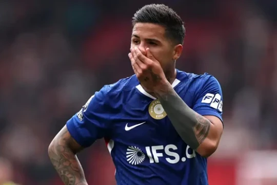 Arsenal rút lui khỏi thương vụ Enzo Fernandez vì mức giá 120 triệu bảng của Chelsea