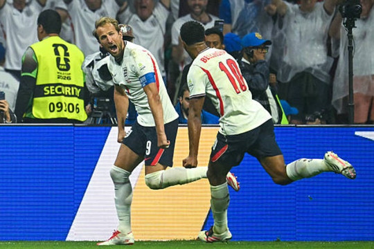 Bellingham rực sáng, 10 người tuyển Anh hạ Mexico 3-2 tại chảo lửa Azteca