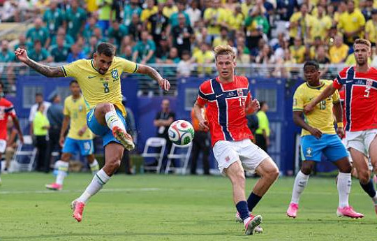 Brazil rời World Cup sau thất bại 1-2 trước Na Uy: Khi Samba lỗi nhịp