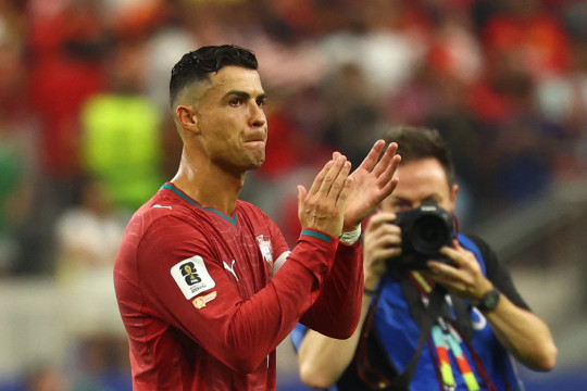 Ronaldo chia tay World Cup 2026 sau thất bại 0-1 trước Tây Ban Nha